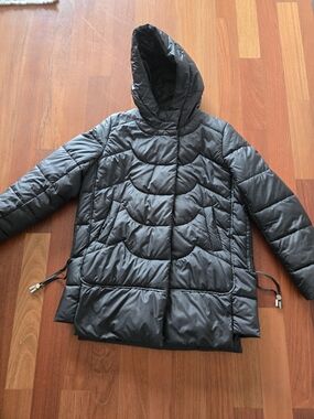 Black Hooded Quilted Puffer Jacket